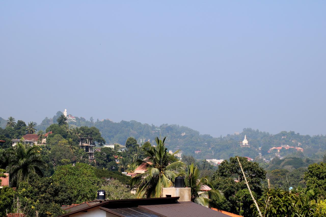 Kandy Backpackers Hostel Exterior photo
